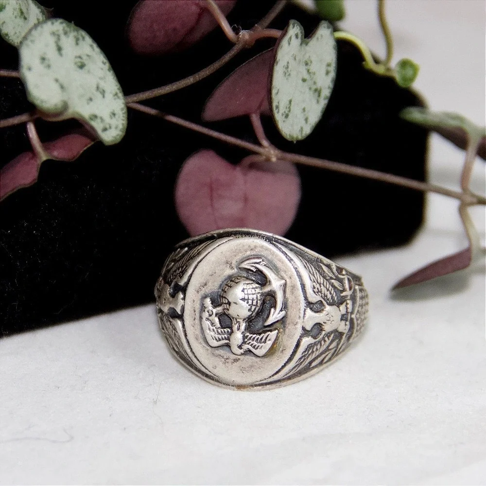 USMC Sterling Silver Class Ring US Marine Corps EGA Signet Size 9.5